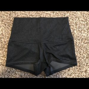 Lululemon In Movement Short 2.5 inch